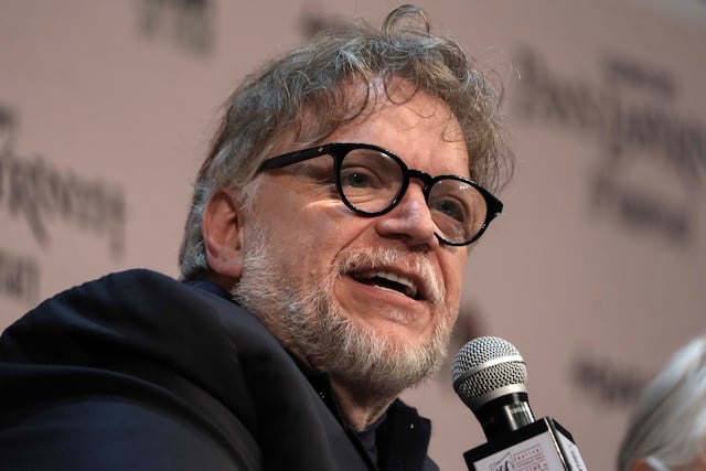 Guillermo del Toro advierte en México que “el fascismo se puede poner de moda otra vez”