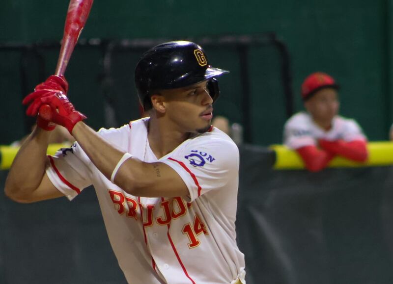 Edison Mora repite como campeón bate de la Doble A; tercer jugador desde 1955 en repetir un campeonato de bateo