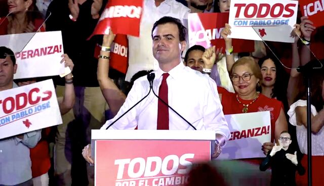 PPD se redefine como partido de centro y anuncia programa de gobierno a 10 años