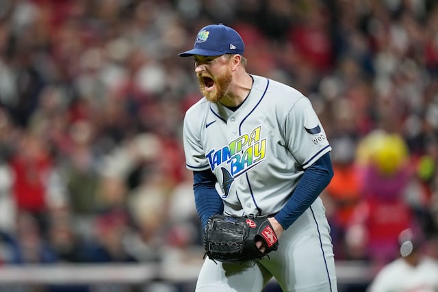 Rays evitan barrida en dramático juego de Serie Mundial