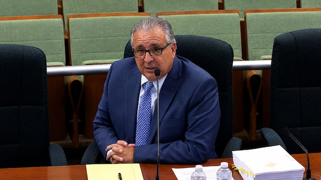 Empresa nombrada por Osvaldo Carlo en vista pública le envía un “cese y desista”