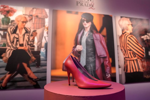 Prendas de ‘The Devil Wears Prada 2’ salen a subasta para apoyar causas benéficas