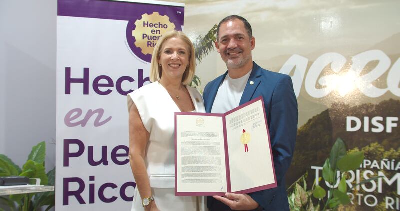 Senado reconoce a Hecho en Puerto Rico en la apertura del Mes de la Industria Puertorriqueña