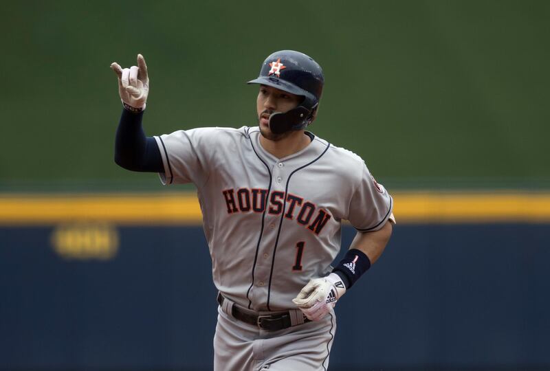Temporada termina para Carlos Correa por lesión en el tobillo