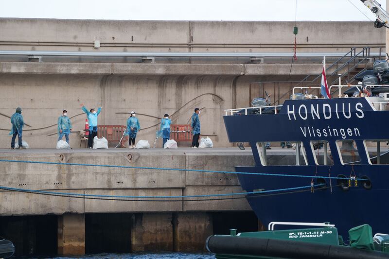 Crucero con brote de hantavirus llegará a puerto de Róterdam este lunes bajo estricta vigilancia sanitaria