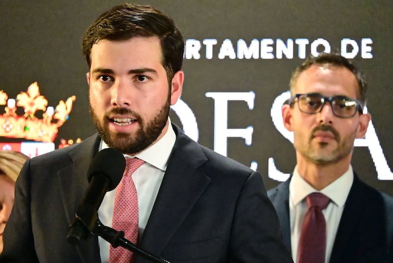 OGPe sale en defensa de sus empleados ante críticas al sistema