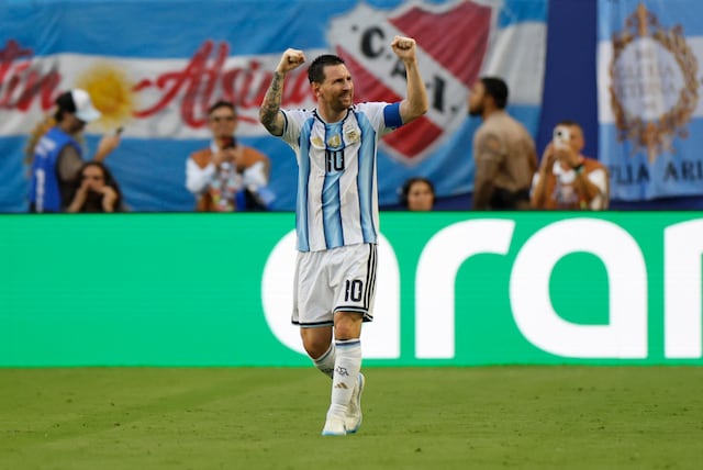Lionel Messi, Kylian Mbappé y Rodri encabezan los 30 candidatos al Balón de Oro