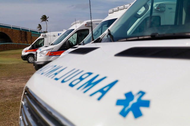 Mujer resulta gravemente herida tras caer de más de 10 pies en Arecibo