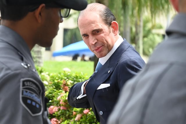 Hija de Julio Herrera Velutini hizo millonaria donación antes del indulto de Trump a su padre