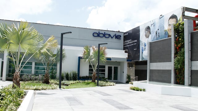 Estudio de AbbVie reporta mejoras en pacientes con Crohn tratados con Skyrizi subcutáneo