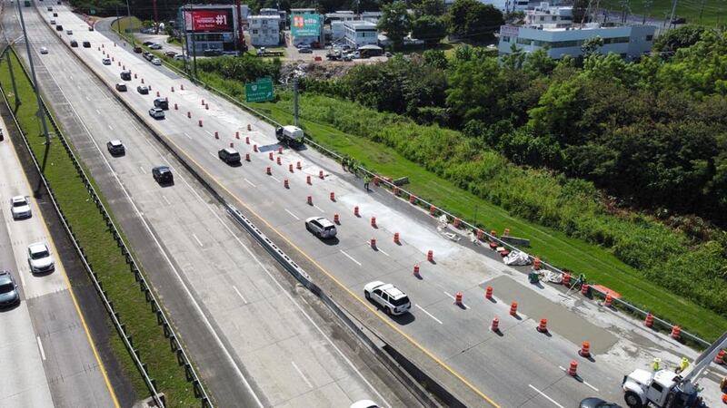 Trabajos en la PR-52 de San Juan a Caguas.