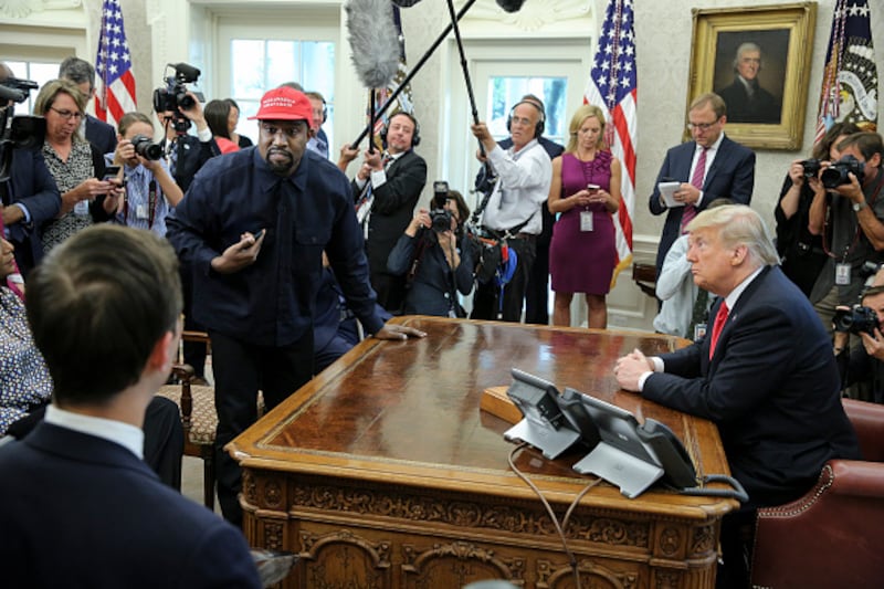 Kanye West es un fiel seguidor Donald Trump