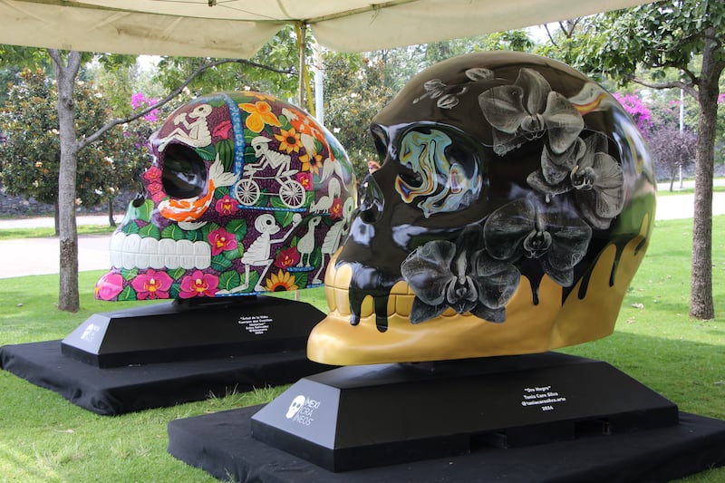 Mexicráneos monumentales llegan a Parque Bicentenario