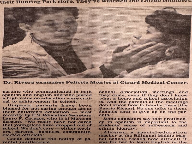 Un recorte de prensa del Philadelphia Inquirer de 1990 muestra una imagen de la doctora Rivera en el Girard Medical Center, donde residen y buscan atención muchos puertorriqueños del norte de Filadelfia.