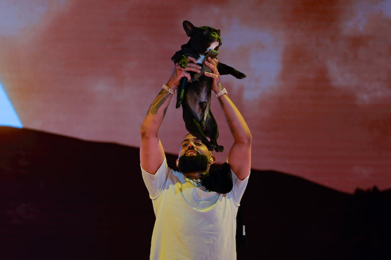 Eladio Carrión en el Coliseo de Puerto Rico.