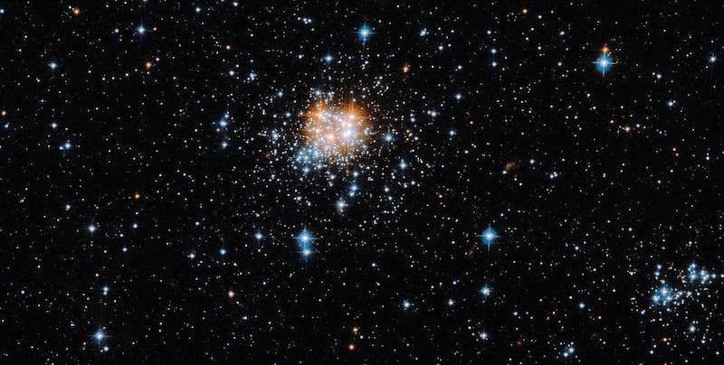 NGC 2002 en las Nubes de Magallanes. Imagen captada por el Telescopio Hubble de la NASA