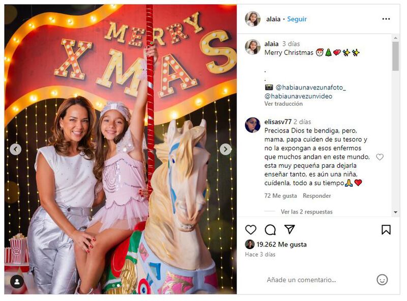 Adamari López posó con su hija, Alaïa, en unas fotos para celebrar la Nochebuena