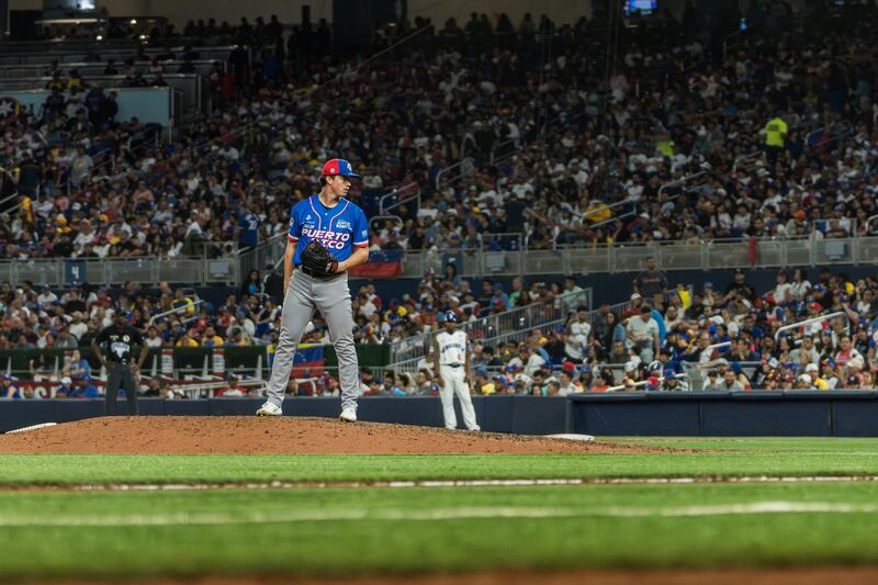 Puerto Rico vs. Venezuela en la Serie del Caribe