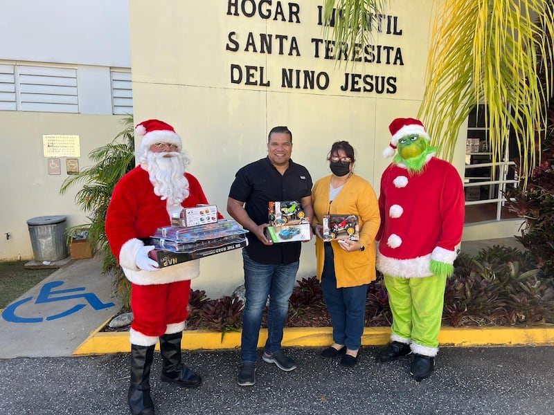 Este es el sexto año consecutivo que González visita el Hogar Infantil Santa Teresita del Niño Jesús,