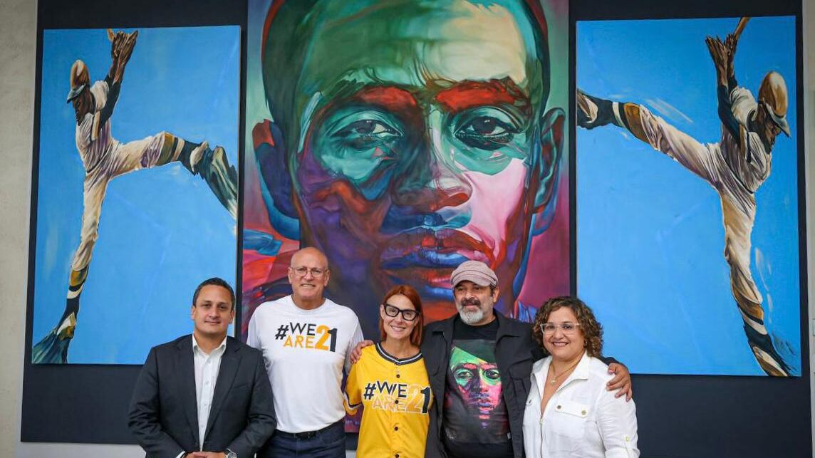 Centro de Convenciones de Puerto Rico estrena obra en honor a Roberto Clemente