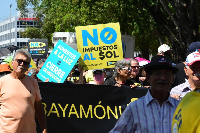 Protesta Reestructuración deuda AEE. Frente al tribunal Federal