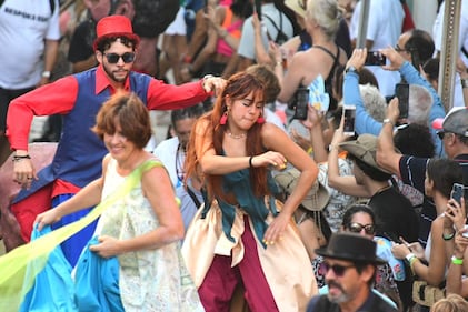 Las fiestas de la calle San Sebastián se llevaron a cabo tras dos años de ausencia.