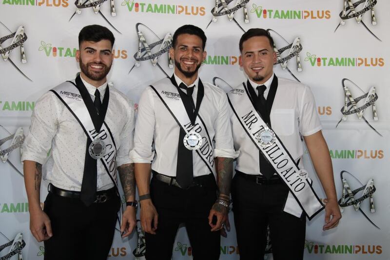 Candidatos de Mister Puerto Rico Model 2023 que ganaron premios en el inicio de la competencia.