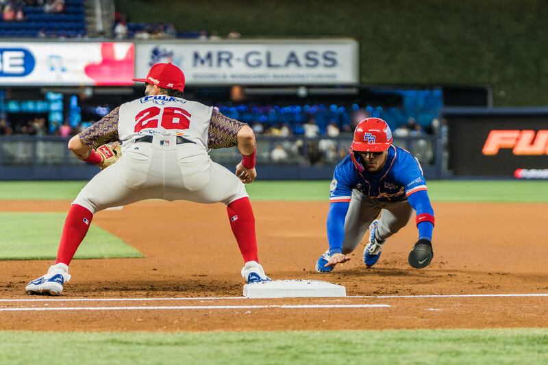 Puerto Rico vs. Venezuela en la Serie del Caribe