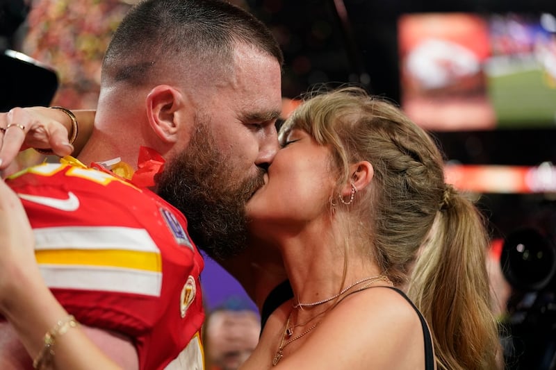 Tavis Kelce y Taylor Swift